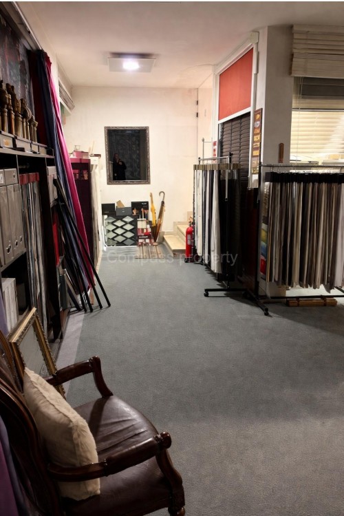 Магазин - София, Лозенец