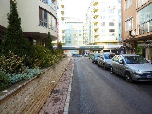 Shop - Sofia, Manastirski livadi - west