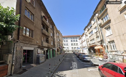 Тристаен апартамент - София, Център